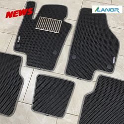 Що таке EVA і чому цей матеріал вважається одним із найкращих для автокилимків?